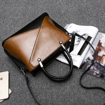 New Women Oil Wax Cowhide Top Handle Messenger Bags Splice Casual Fashion wild Female Shoulder Crossbody Bag Handbags
New Women Oil Wax Cowhide Top Handle Messenger Bags Splice Casual Fashion wild Female Shoulder Crossbody Bag Handbags
