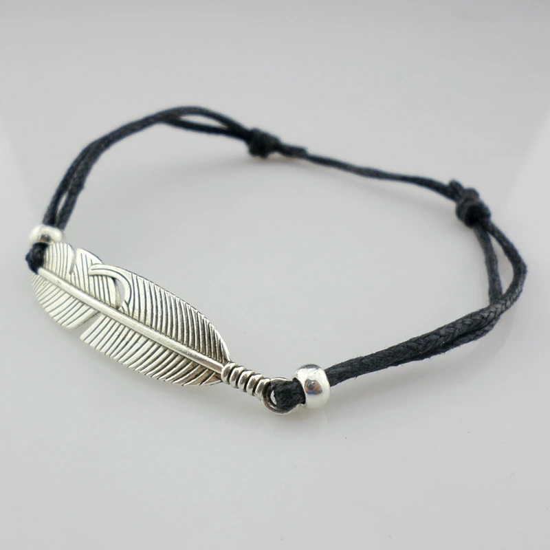 Wholesale 50pcs Silver Feather Plumage Charm Bracelets Red Rope Women Men Lucky Anklet Bracelet Jewelry
Wholesale 50pcs Silver Feather Plumage Charm Bracelets Red Rope Women Men Lucky Anklet Bracelet Jewelry
