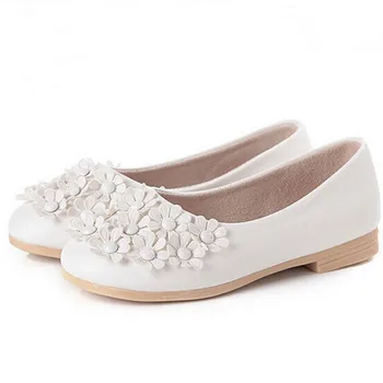 2017 new children's shoes children's small floral shoes girls fashion cute soft casual shoes
2017 new children's shoes children's small floral shoes girls fashion cute soft casual shoes