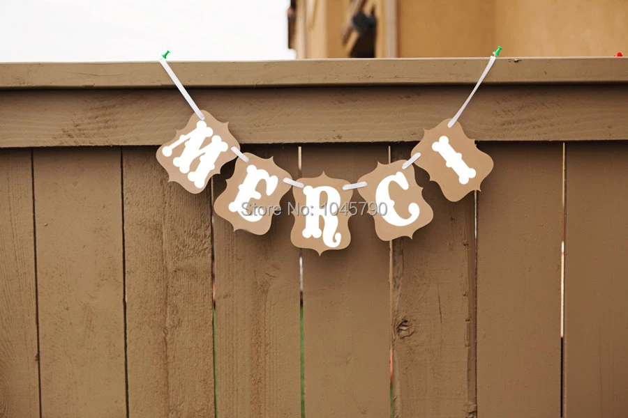 Whole Sale 10Sets Handmade MERCI Bunting Banner Wedding Photo Props Birthday Party Decoration Supplies
Whole Sale 10Sets Handmade MERCI Bunting Banner Wedding Photo Props Birthday Party Decoration Supplies