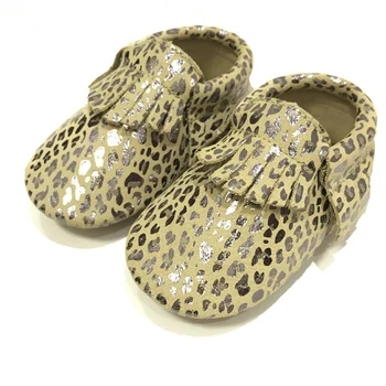 New arrivals Graffiti Suede Genuine Leather Baby Moccasins Metallic Leopard Genuine Leather First Walkers Toddler Baby shoes
New arrivals Graffiti Suede Genuine Leather Baby Moccasins Metallic Leopard Genuine Leather First Walkers Toddler Baby shoes