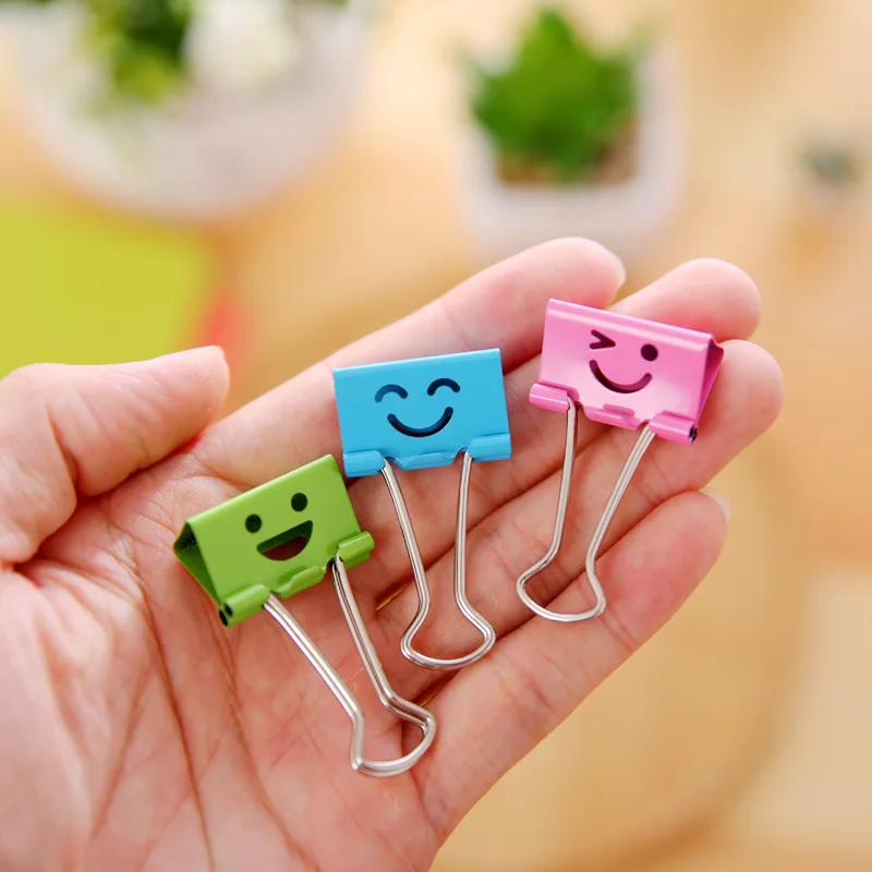 4pcs Solid Color Smiling Face Metal Binder Clips Notes Letter Paper Clip Office Bill Fold Supplies School Folder Stationery
4pcs Solid Color Smiling Face Metal Binder Clips Notes Letter Paper Clip Office Bill Fold Supplies School Folder Stationery