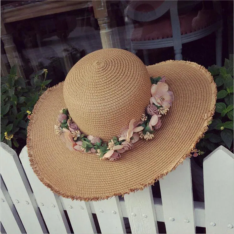 New Women Wide Brim Floppy Hats Flower Anti-UV Summer Beach Sun Hat Chapeau travel Garland Women Straw Hats
New Women Wide Brim Floppy Hats Flower Anti-UV Summer Beach Sun Hat Chapeau travel Garland Women Straw Hats
