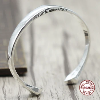 s925 sterling silver new Bangles Simple and generous popular Retro Couple Smooth Bracelet Classic style Send a gift to love
s925 sterling silver new Bangles Simple and generous popular Retro Couple Smooth Bracelet Classic style Send a gift to love
