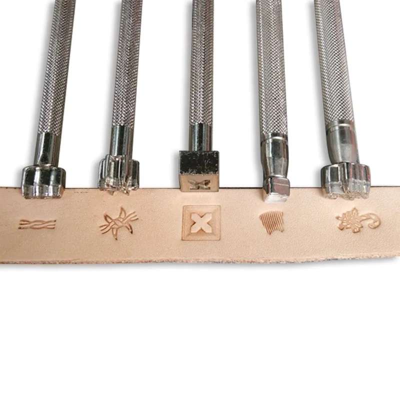 High Quality Exquisite Steel Leather Carving Tools DIY Hand Tool for Leather Printing Pattern Carved Hardness Leather Craft Tool
High Quality Exquisite Steel Leather Carving Tools DIY Hand Tool for Leather Printing Pattern Carved Hardness Leather Craft Tool