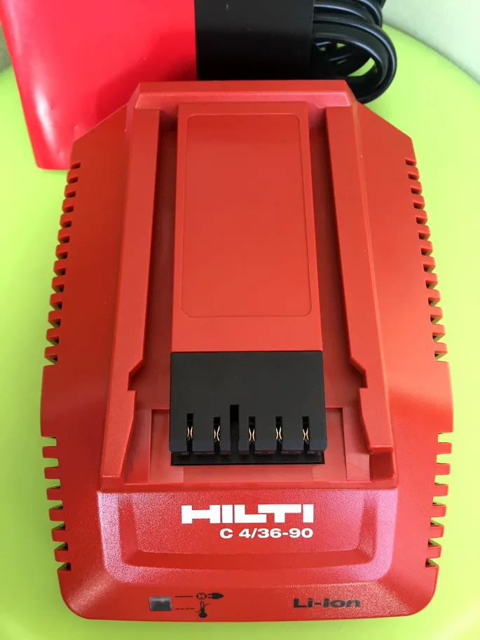 Hilti HILTI C4 36-90 lithium battery charger 120V voltage electric hammer impact drill (new product)
Hilti HILTI C4 36-90 lithium battery charger 120V voltage electric hammer impact drill (new product)