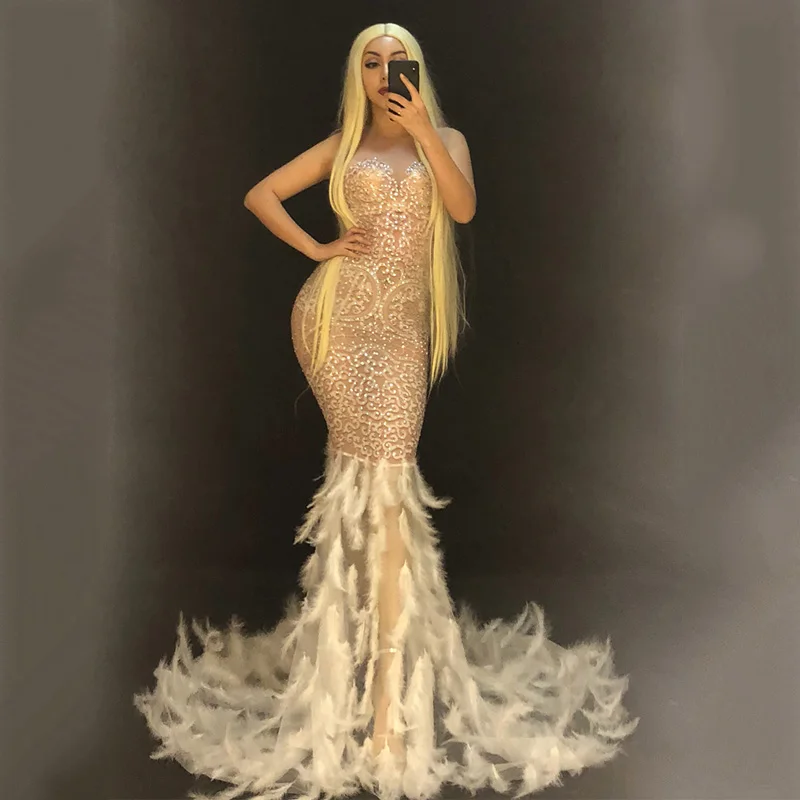 new Sparkly Rhinestones Feather Nude Dress Sexy See Through Mesh Evening Party Birthday dresses
new Sparkly Rhinestones Feather Nude Dress Sexy See Through Mesh Evening Party Birthday dresses