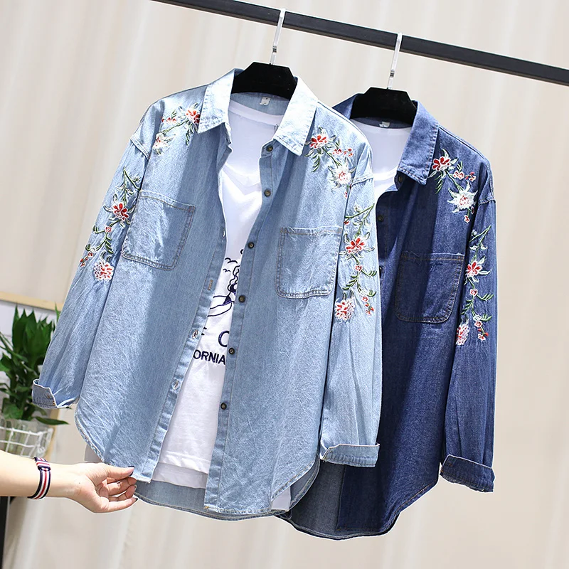 2019 summer new embroidery women blouse and shirts denim blue loose button casual cardigan coat tops
2019 summer new embroidery women blouse and shirts denim blue loose button casual cardigan coat tops