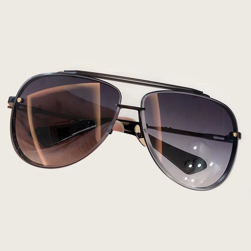 Fashion Brand Cat Eye Sunglasses Men 2019 High Quality Sun glasses Men Retro Coating Mirror Glasses With Plastic Box
Fashion Brand Cat Eye Sunglasses Men 2019 High Quality Sun glasses Men Retro Coating Mirror Glasses With Plastic Box