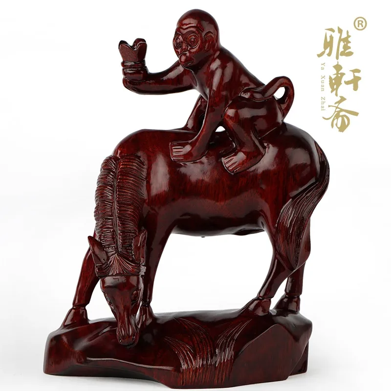 

Dongyang wood carving crafts mahogany Ma Feng shui ornaments solid wood 12 twelve zodiac horse immediately Fenghou