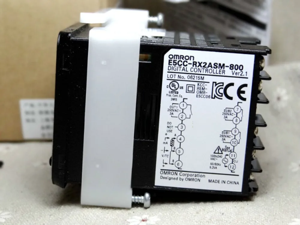 NEW&ORIGINAL thermostat temperature controller relay output control device E5CC-RX2ASM-800
NEW&ORIGINAL thermostat temperature controller relay output control device E5CC-RX2ASM-800