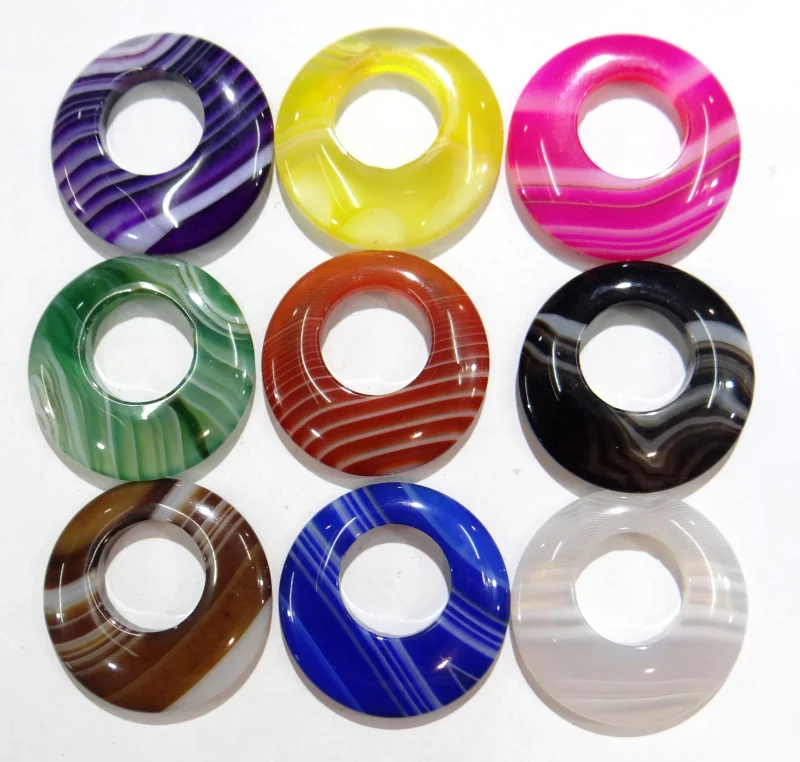 wholesale 30mm Inner hole15mm natural stone stripe agates gogo donut charms pendant for jewelry making necklace 15pcs/lot
wholesale 30mm Inner hole15mm natural stone stripe agates gogo donut charms pendant for jewelry making necklace 15pcs/lot