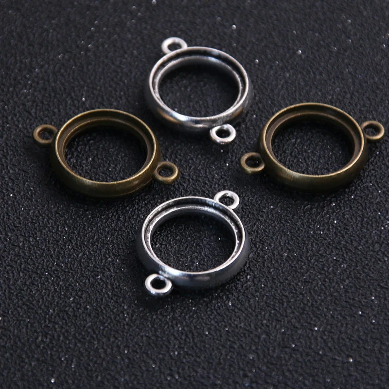 6pcs/lot dia 18mm two color alloy Round double-faced hollow Cabochon Settings Pendant Jewelry Blanks Jewelry Connector 7B1170
6pcs/lot dia 18mm two color alloy Round double-faced hollow Cabochon Settings Pendant Jewelry Blanks Jewelry Connector 7B1170