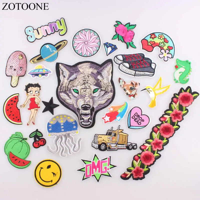 ZOTOONE Wolf Flower Star Patch for Clothes Iron on Sew on Embroidered Letter Patch Fabric Badge Applique DIY Apparel Accessory A
ZOTOONE Wolf Flower Star Patch for Clothes Iron on Sew on Embroidered Letter Patch Fabric Badge Applique DIY Apparel Accessory A