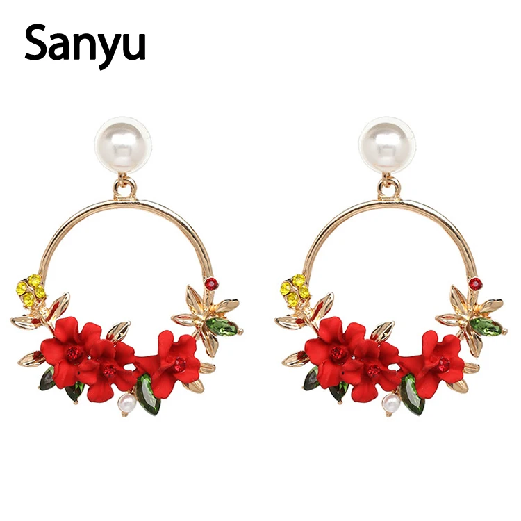 Vintage Flower Pearl Drop Earrings Fashion Hollow Colorful Flower Crystal Rhinestone Elegant Drop Earrings Women Retro Brincos
Vintage Flower Pearl Drop Earrings Fashion Hollow Colorful Flower Crystal Rhinestone Elegant Drop Earrings Women Retro Brincos