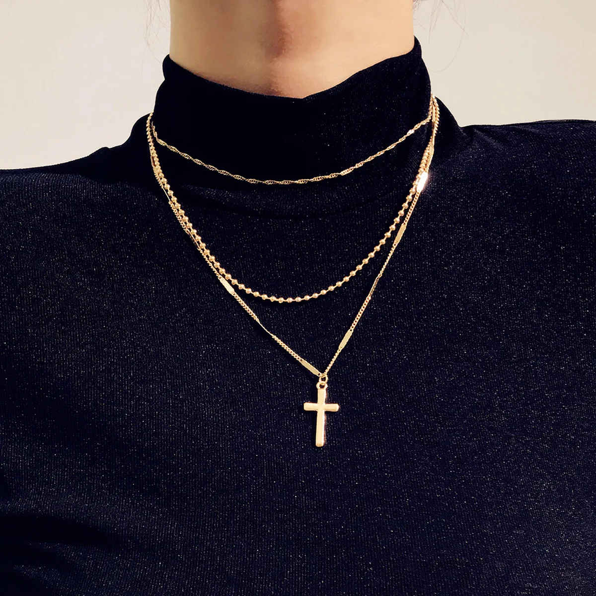 

Long Chain Necklace Charm Boho Layered Iron Cross Pendant Choker Necklace Golden Beads Jesus Crucifix Christian Couple Jewelry