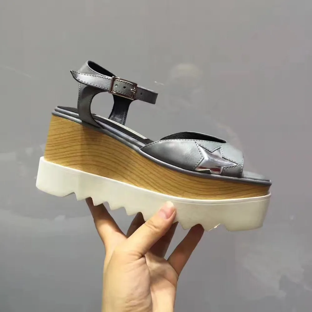 Hot 2017 Summer Platform Flat Sandals Tide Ankle Strap Designer Waterproof Sandals Peep Toe Leather Woman Sandals Cozy Shoes
Hot 2017 Summer Platform Flat Sandals Tide Ankle Strap Designer Waterproof Sandals Peep Toe Leather Woman Sandals Cozy Shoes