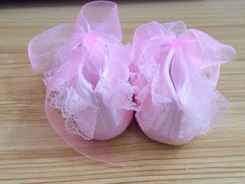 Todder pre-walker shoes Rose Flowers Ribbon bow Princess Newborn Baby Shoes soft sole
Todder pre-walker shoes Rose Flowers Ribbon bow Princess Newborn Baby Shoes soft sole