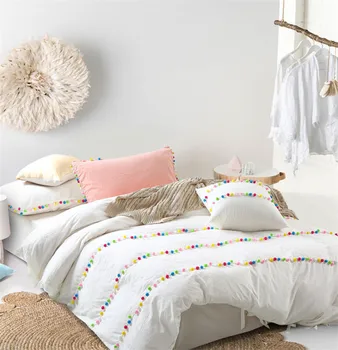 100% cotton Luxury Bedding Set Coloured ball Duvet Cover Set Queen Size girls Bedding Sheets Set
100% cotton Luxury Bedding Set Coloured ball Duvet Cover Set Queen Size girls Bedding Sheets Set