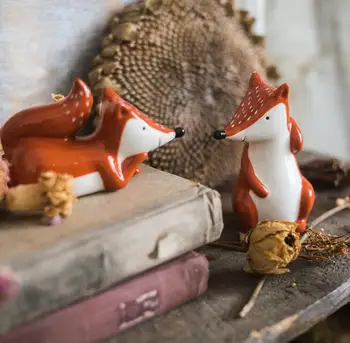 New Arrivals Modern FOX Ceramic Figurines Creative Animal Statue Crafts Home Tabletop Decoration Ornaments Home Decor
New Arrivals Modern FOX Ceramic Figurines Creative Animal Statue Crafts Home Tabletop Decoration Ornaments Home Decor