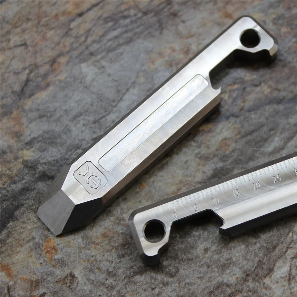 EDC Multi Tool Outdoor Camping Key Chain Tool EDC Gear Mini Ruler Prybar Bottle Opener Everydaycarry Tool
EDC Multi Tool Outdoor Camping Key Chain Tool EDC Gear Mini Ruler Prybar Bottle Opener Everydaycarry Tool