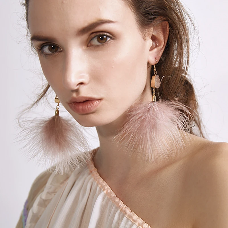 New Fashion Charm Rhinestone Lovely Feather Pendant Hook Drop Earrings for Women Girls Temperament Wedding Party Jewelry 5C5040
New Fashion Charm Rhinestone Lovely Feather Pendant Hook Drop Earrings for Women Girls Temperament Wedding Party Jewelry 5C5040