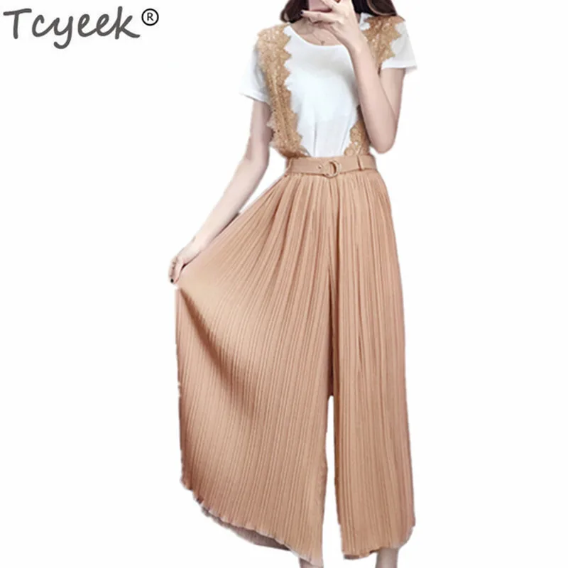 Tcyeek Women 2 Piece Set Top T-Shirt and Pants 2019 Summer Plus Size Female Costumes Suit Elegant Office Ladies Clothing LWL403
Tcyeek Women 2 Piece Set Top T-Shirt and Pants 2019 Summer Plus Size Female Costumes Suit Elegant Office Ladies Clothing LWL403