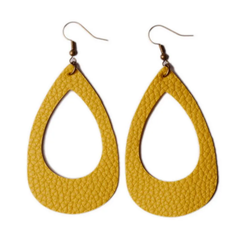 2019 Trendy Fashion Teardrop Leather Drop Dangle Earrings Antique Looking Various Colors Leather Hollow Bohemian Bijoux Earrings
2019 Trendy Fashion Teardrop Leather Drop Dangle Earrings Antique Looking Various Colors Leather Hollow Bohemian Bijoux Earrings
