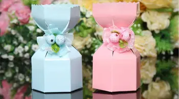 100 pcs Euramerican Creative Cute Crown Hexagonal Wedding Favors Candy Boxes Gift Box (Pink / Blue) 6*6*12cm
100 pcs Euramerican Creative Cute Crown Hexagonal Wedding Favors Candy Boxes Gift Box (Pink / Blue) 6*6*12cm