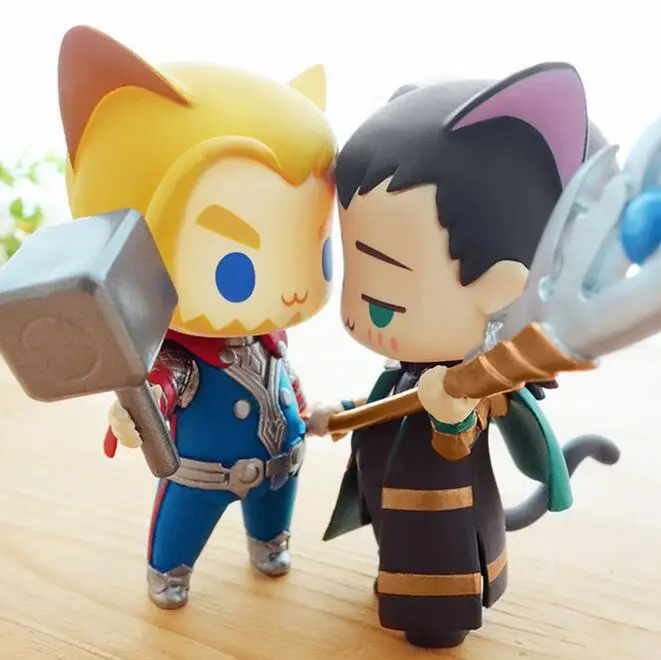 Superhero Alliance Thor Loki cat q version cute Action figure Super hero model PVC dolls toys Animation Cute For Gifts 256
Superhero Alliance Thor Loki cat q version cute Action figure Super hero model PVC dolls toys Animation Cute For Gifts 256