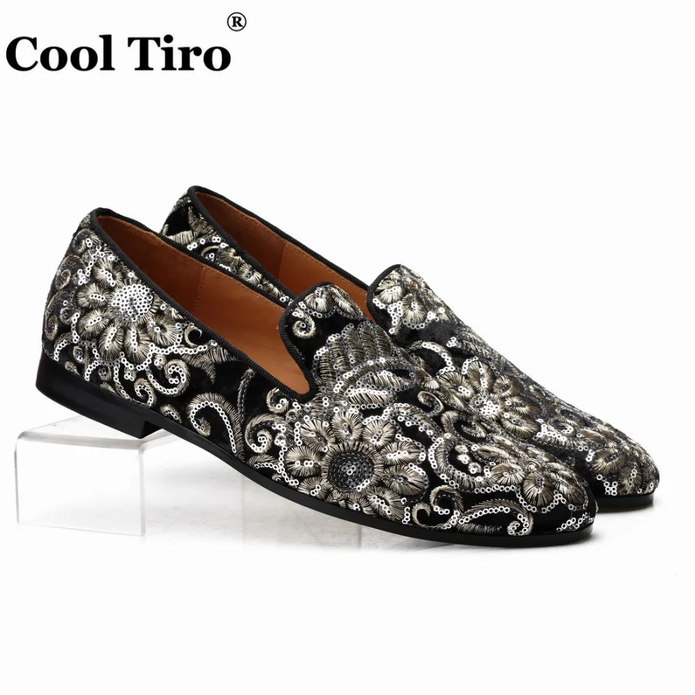 Sequined Embroidered Canvas Slippers Men's Loafers (1)