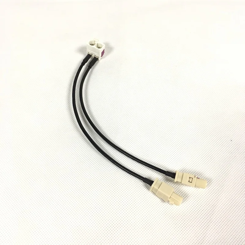 BODENLA VW RNS510(MFD3) RCD510 RCD310 Radio Antenna Adapter 2 to 2 Conversion Cable For Jetta Golf MK5 mk6 Passat B6 B7 Tiguan 
BODENLA VW RNS510(MFD3) RCD510 RCD310 Radio Antenna Adapter 2 to 2 Conversion Cable For Jetta Golf MK5 mk6 Passat B6 B7 Tiguan