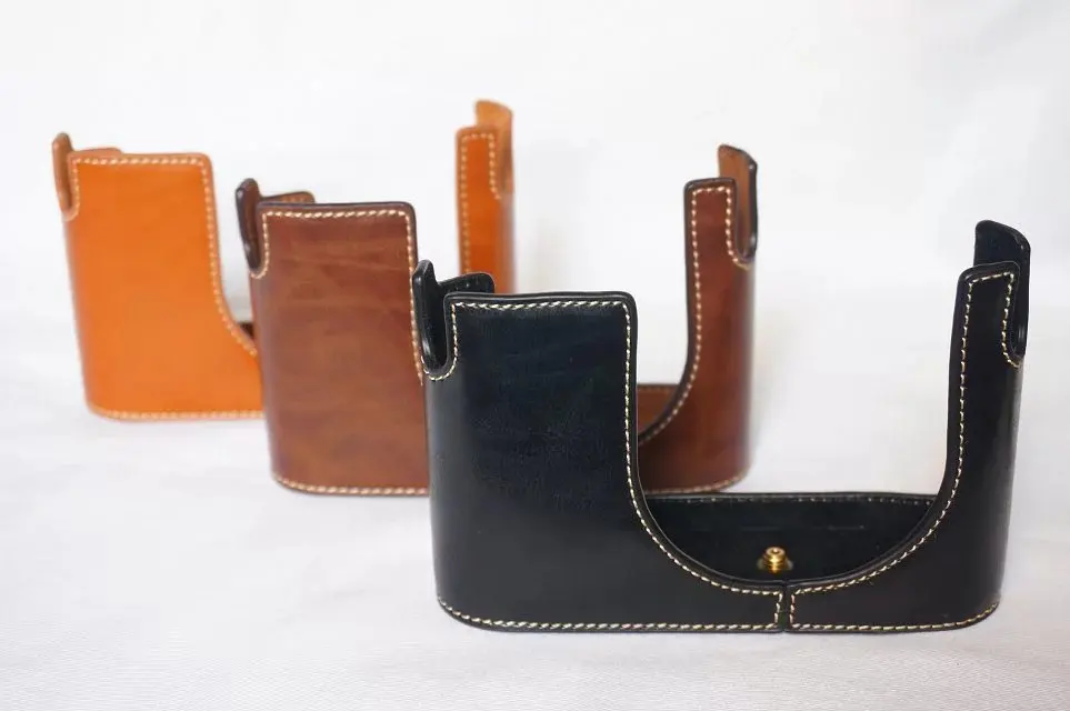 PU Leather Video camera case bag for Leica Q type 116 opening battery easy coffee brown black
PU Leather Video camera case bag for Leica Q type 116 opening battery easy coffee brown black