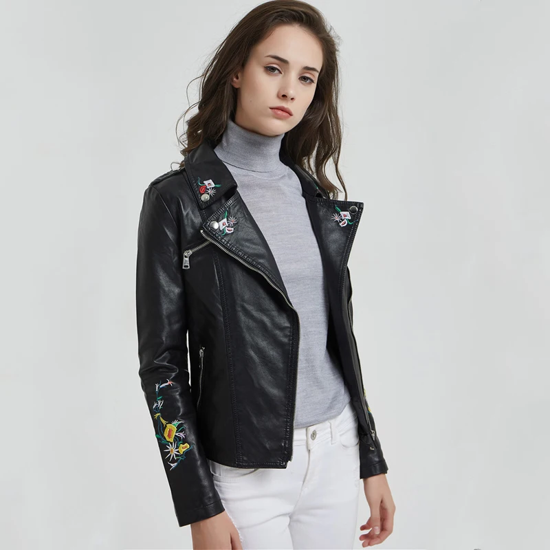 Women Embroidery Floral Leather Jacket Spring Female Coat Turn-down Collar Zipper Black Motorcycle Faux Leather Jacket Women
Women Embroidery Floral Leather Jacket Spring Female Coat Turn-down Collar Zipper Black Motorcycle Faux Leather Jacket Women