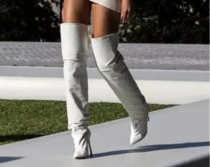 100% Real Photos Lady White Leather Thigh High Boots Women over knee Boots High Heel Gladiator Boots Female Zipper Dress Shoes
100% Real Photos Lady White Leather Thigh High Boots Women over knee Boots High Heel Gladiator Boots Female Zipper Dress Shoes