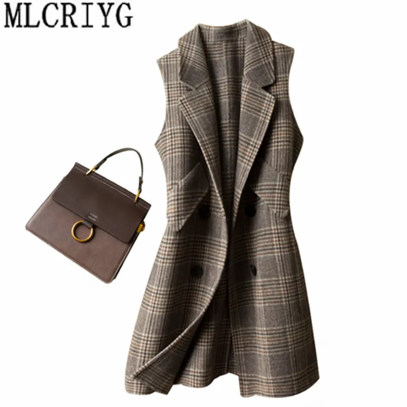 MLCRIYG 2019 Autumn Winter Women's Vest Wool Coat Female Long Vests Plaid Waistcoat for Women Woolen Coats jaqueta feminina Q283
MLCRIYG 2019 Autumn Winter Women's Vest Wool Coat Female Long Vests Plaid Waistcoat for Women Woolen Coats jaqueta feminina Q283