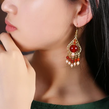 2020 New Red Agate Heterosexual Pearl Ethnic Style Retro Pearl Earrings Temperament Fan-Shaped Earrings Earrings Female
2020 New Red Agate Heterosexual Pearl Ethnic Style Retro Pearl Earrings Temperament Fan-Shaped Earrings Earrings Female