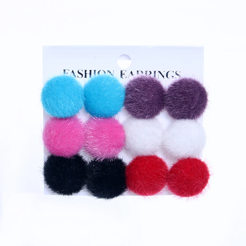 YANG&RH Hot Selling Round Stud Earring Set New Fashion Rabbit Fur Button Earring Set Mix For Women Wholesale Jewelry Lots
YANG&RH Hot Selling Round Stud Earring Set New Fashion Rabbit Fur Button Earring Set Mix For Women Wholesale Jewelry Lots
