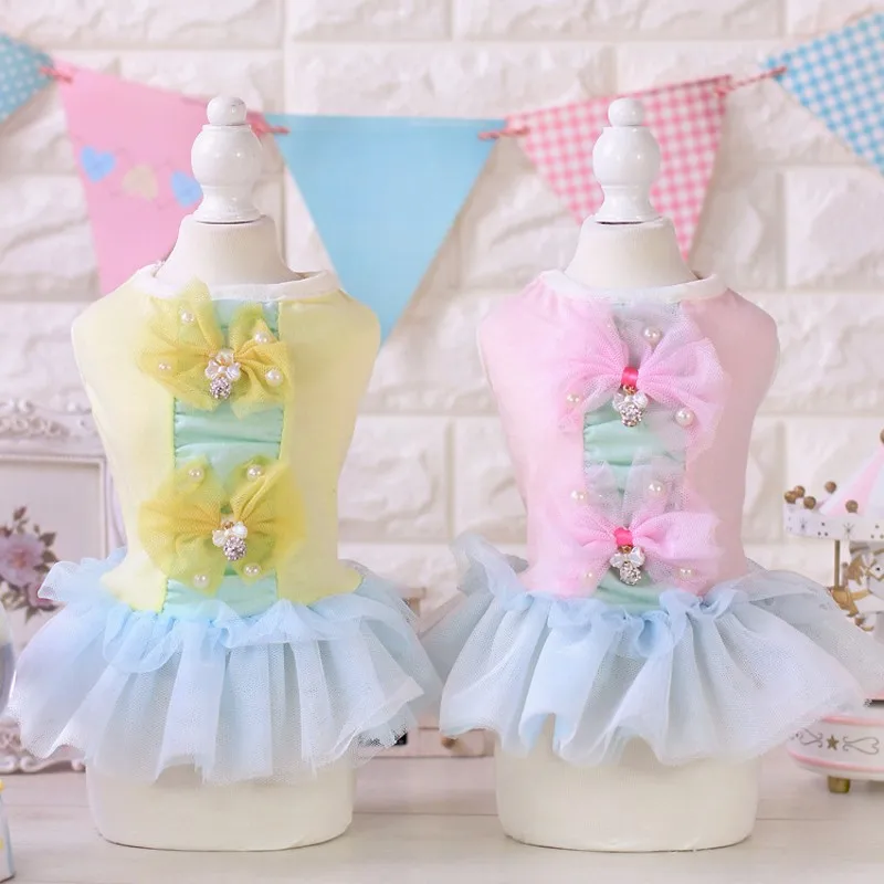 Spring And Summer New Pet Dog Dresses Bow Pearl Pendant Large Or Small Dog Skirt Pink Dogs Clothes Wedding Dress Clothing
Spring And Summer New Pet Dog Dresses Bow Pearl Pendant Large Or Small Dog Skirt Pink Dogs Clothes Wedding Dress Clothing