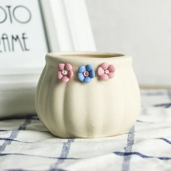 Ceramic Crafts Vase with Small Plum Flower Decoration Garden Pots Planters Succulent Plants Fleshy Home Decor Vase Ornaments
Ceramic Crafts Vase with Small Plum Flower Decoration Garden Pots Planters Succulent Plants Fleshy Home Decor Vase Ornaments