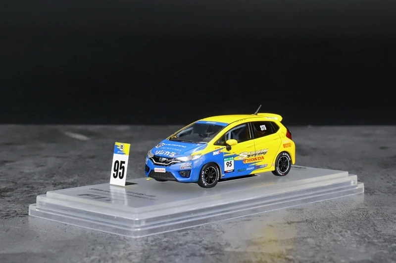 New Cast Metal 1:64 Honda Fit 3 Honda Fit 3 Rs Gk5 Toy Car Model Home Decor Gift
New Cast Metal 1:64 Honda Fit 3 Honda Fit 3 Rs Gk5 Toy Car Model Home Decor Gift
