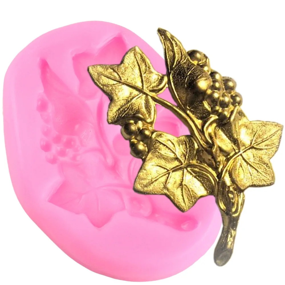 3D Craft Grape Vine Silicone Mold Leaf Relief Cake Border Fondant Cake Decorating Cupcake Baking Candy Chocolate Gumpaste Mould
3D Craft Grape Vine Silicone Mold Leaf Relief Cake Border Fondant Cake Decorating Cupcake Baking Candy Chocolate Gumpaste Mould