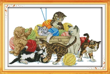 The cats are playing, counted printed on fabric DMC 14CT 11CT Cross Stitch kits,embroidery needlework Sets Home Decor
The cats are playing, counted printed on fabric DMC 14CT 11CT Cross Stitch kits,embroidery needlework Sets Home Decor