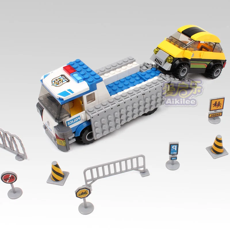 260pcs Police Series Wrecker model DIY Fight inserted Building Blocks Kids Educational toys brain game toy brick gift
260pcs Police Series Wrecker model DIY Fight inserted Building Blocks Kids Educational toys brain game toy brick gift