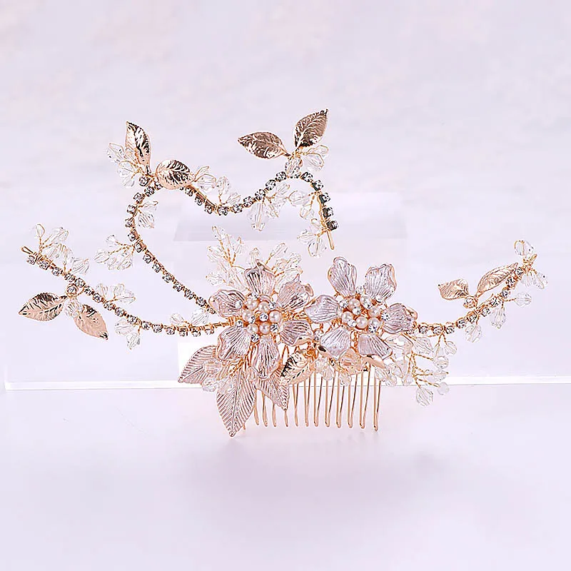 Romantic Floral Beads Bridal Hair Comb Headpiece Rhinestone Pearls Petals Women Headdress Wedding Hair Jewelry Accessories SL
Romantic Floral Beads Bridal Hair Comb Headpiece Rhinestone Pearls Petals Women Headdress Wedding Hair Jewelry Accessories SL