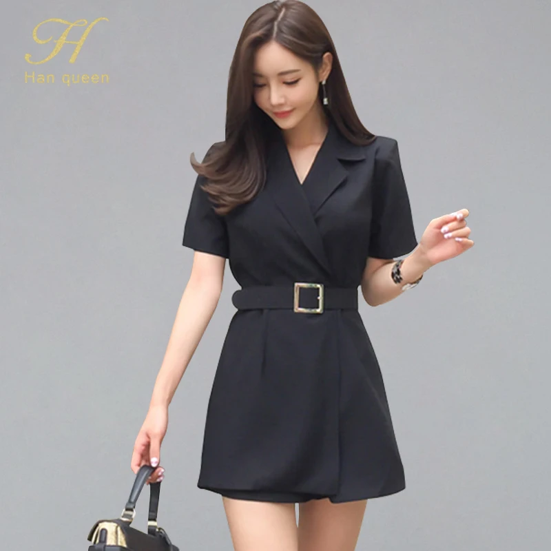 H Han Queen Summer New Notched Neck Belted Sexy Short Playsuits Women 2019 Solid Color Rompers Casual Work Wear Short Jumpsuits
H Han Queen Summer New Notched Neck Belted Sexy Short Playsuits Women 2019 Solid Color Rompers Casual Work Wear Short Jumpsuits