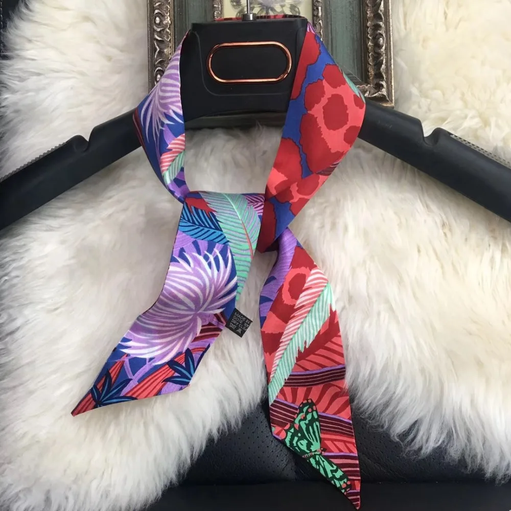Butterfly Leaf Print Lady Neck Wear Scarve Bags Decoration 100% Silk Riband Skinny Scarf Small Ribbon Hair Band Choker ZSBD165
Butterfly Leaf Print Lady Neck Wear Scarve Bags Decoration 100% Silk Riband Skinny Scarf Small Ribbon Hair Band Choker ZSBD165