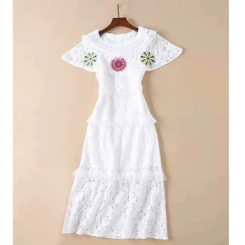 Women Runway Dress 2019 High Quality Spring Summer O-Neck Lace Embroidery Patchwork Elegant Elegant Party Dresses NP0195
Women Runway Dress 2019 High Quality Spring Summer O-Neck Lace Embroidery Patchwork Elegant Elegant Party Dresses NP0195