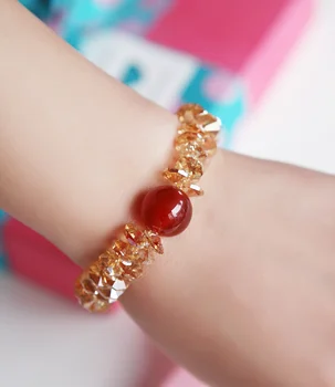 Super Flash Austria Imported Crystal Bracelet Female Natural Red Stone Bracelet Korean Vintage Boho Simple Girls Birthday Gift
Super Flash Austria Imported Crystal Bracelet Female Natural Red Stone Bracelet Korean Vintage Boho Simple Girls Birthday Gift