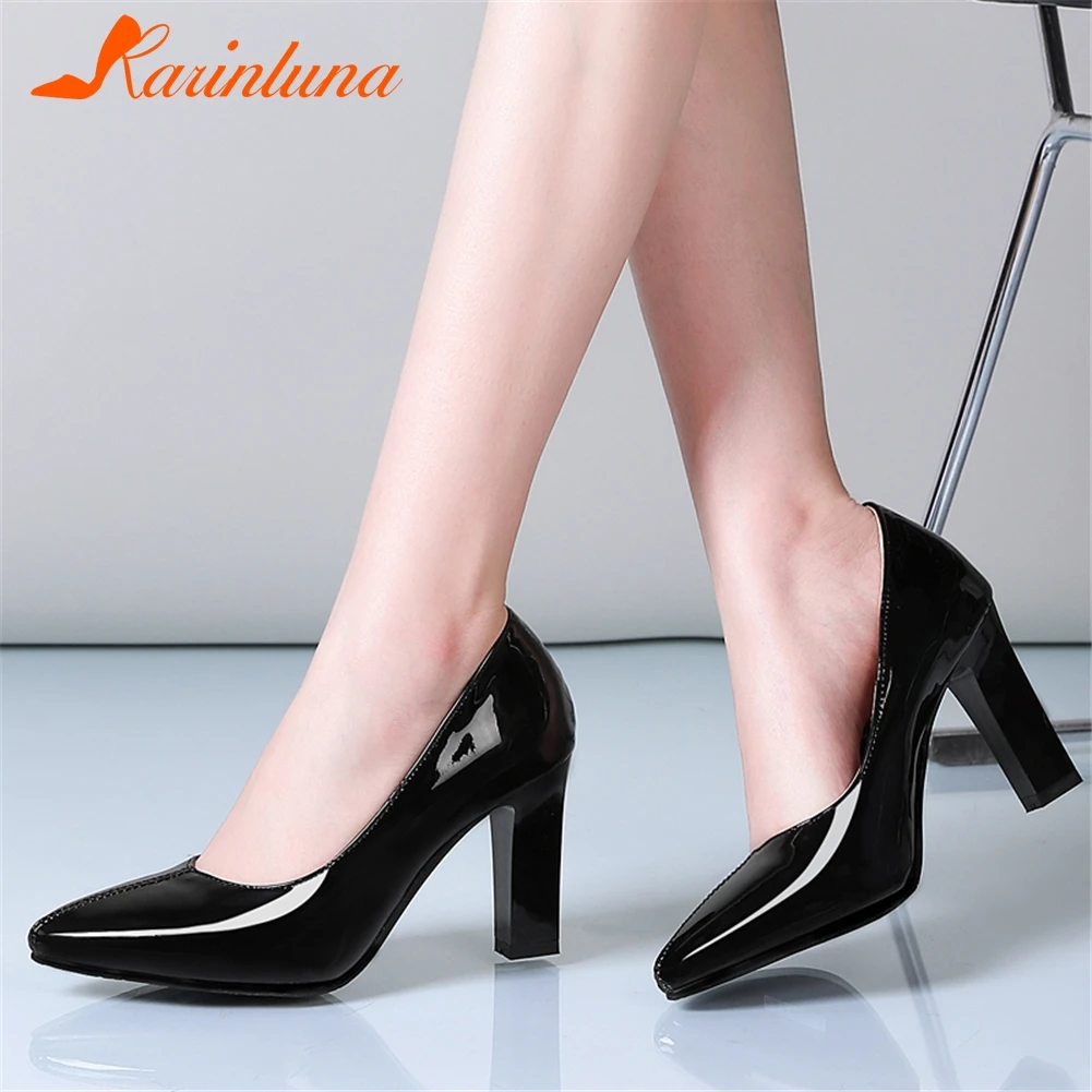 KARINLUNA 2019 New Fashion Plus Size 33-45 Thick High Heels Office Pumps Woman Shoes Slip On Summer Shoes Woman Pumps
KARINLUNA 2019 New Fashion Plus Size 33-45 Thick High Heels Office Pumps Woman Shoes Slip On Summer Shoes Woman Pumps